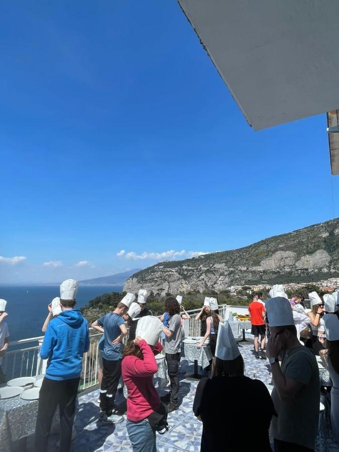 Hotel Klein Wien Piano di Sorrento Luaran gambar